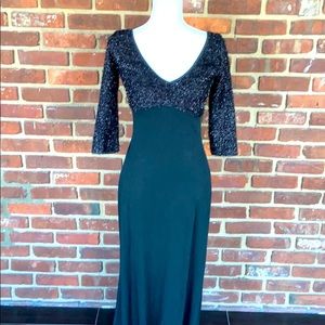 Alexia Admor evening gown.